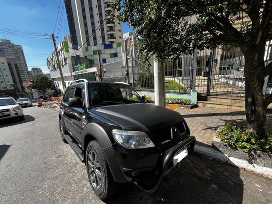 MITSUBISHI PAJERO TR4 2.0 4X2 16V 140CV FLEX 4P AUTOMÁTICO